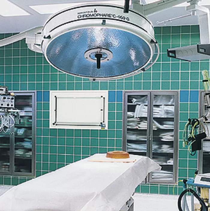 Токопроводящая плитка для операционных, больниц