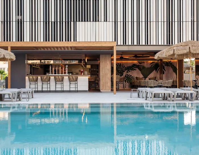 Керамогранітна басейнова плитка Mayor > Параграфы